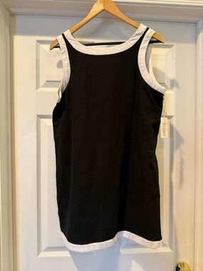 NTW Jessica Simpson Black and White V-Neck 2-Way linen blend dress